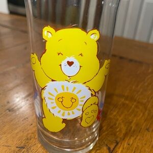 Vintage Fun-Shine Bear Care Bear Pizza Hut 16 OZ Glass Limited Edition 1983